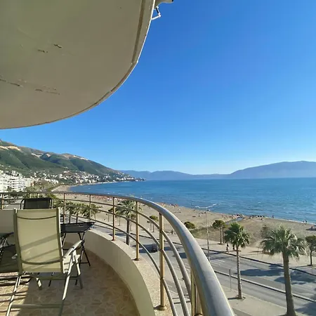 Tie Beachside * Vlorë